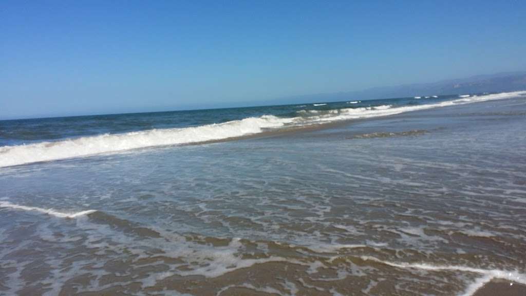 Oxnard Beach Park | 1601 Harbor Blvd, Oxnard, CA 93035, USA