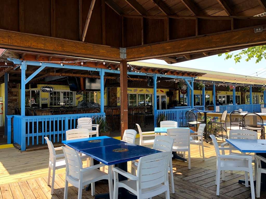 River Watch Restaurant & Marina | 1532, 207 Nanticoke Rd, Essex, MD 21221, USA | Phone: (410) 687-1422