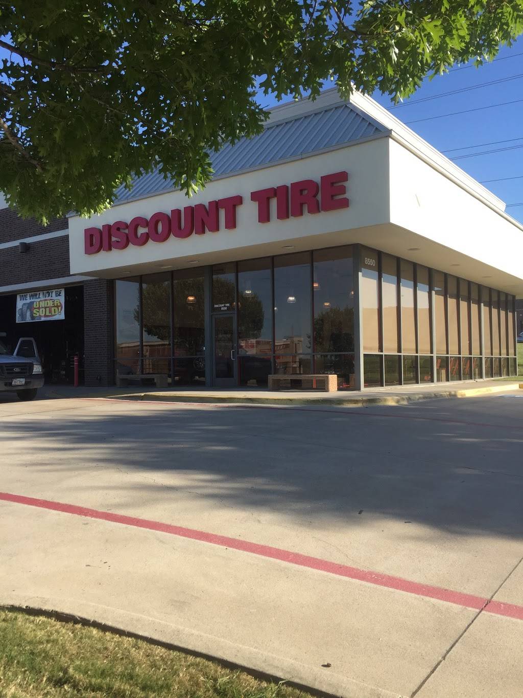 Discount Tire | 8550 N MacArthur Blvd, Irving, TX 75063, USA | Phone: (972) 432-8778