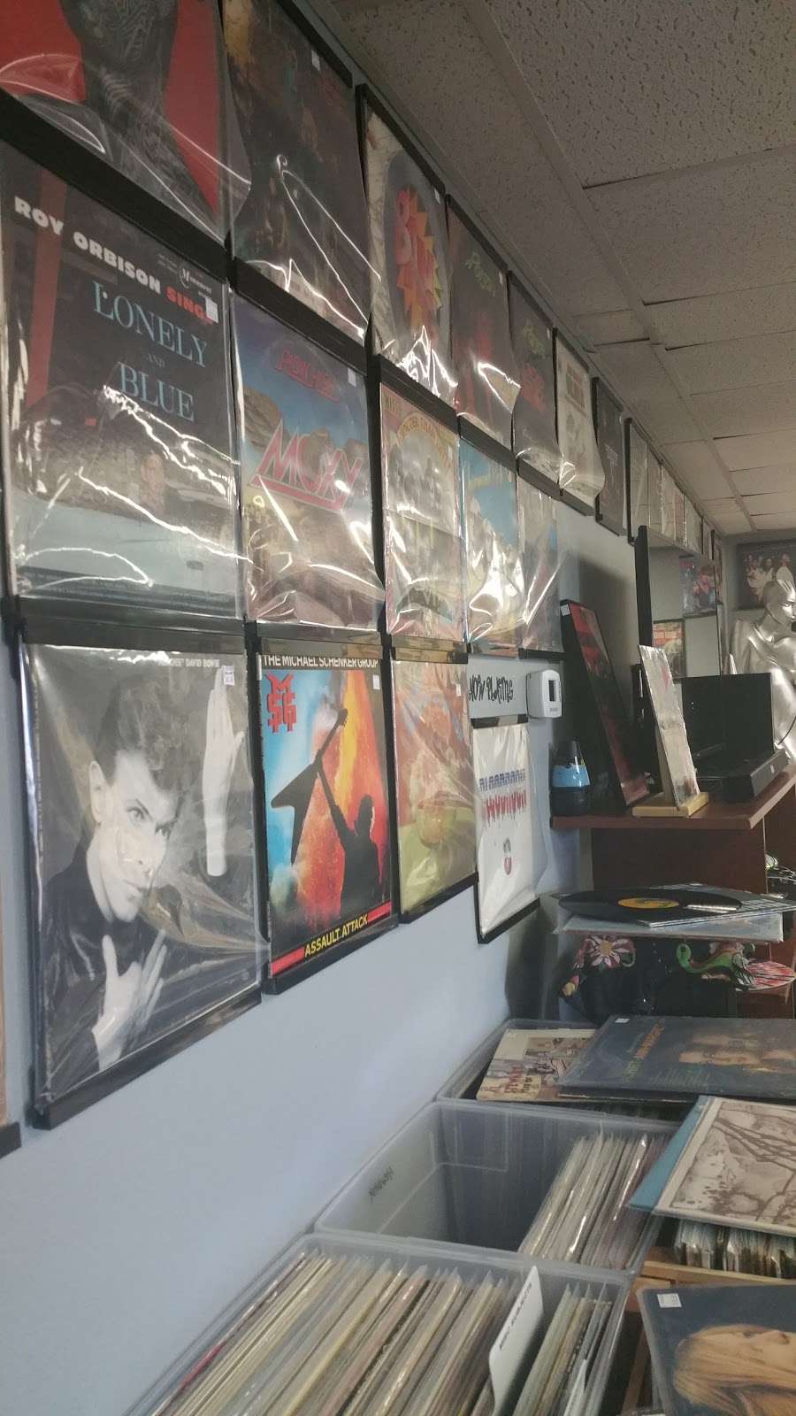 Vinyl Heaven | 401a Farm to Market 517 Rd W, Dickinson, TX 77539, United States | Phone: (409) 539-8989