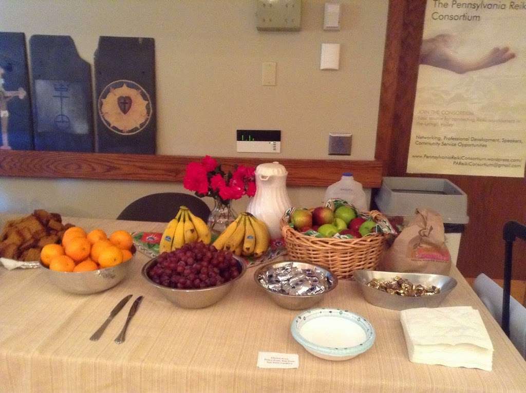 Barbara Fenton (Reiki Master/Reflexology) | 2819 Whitemarsh Pl, Macungie, PA 18062, USA | Phone: (610) 393-2036