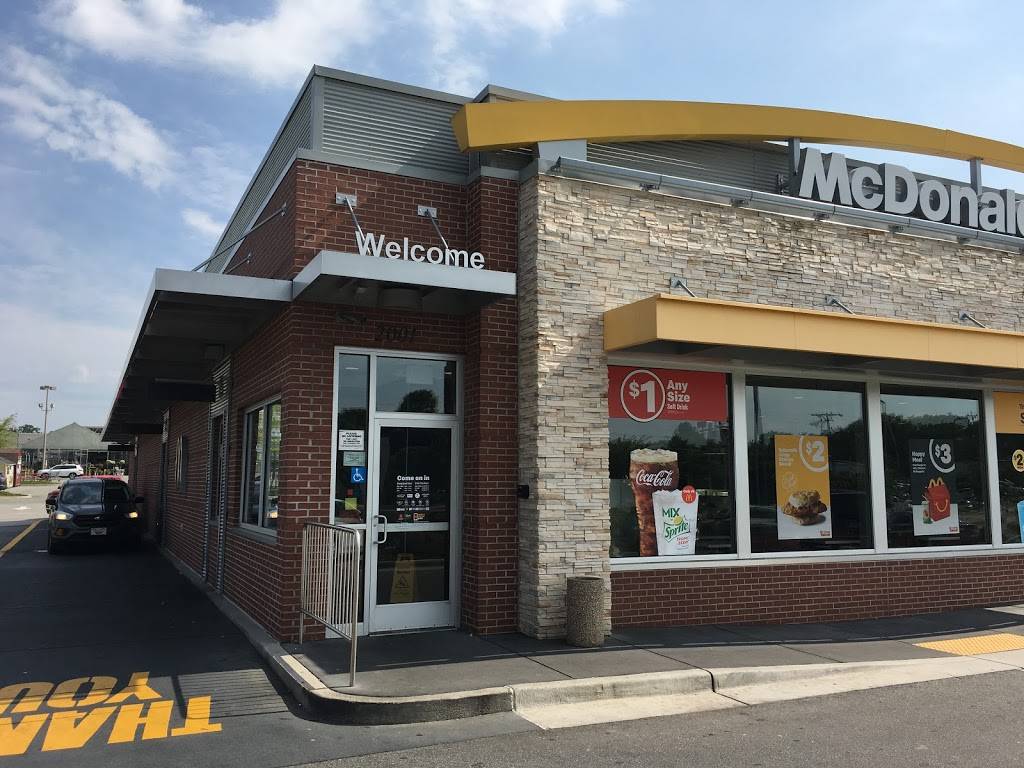 McDonalds | 2001 E Cone Blvd, Greensboro, NC 27405, USA | Phone: (336) 621-2037
