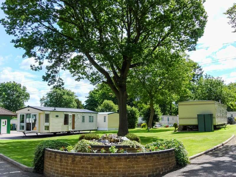 Thriftwood Holiday Park | Plaxdale Green Rd, Stansted, Sevenoaks TN15 7PB, UK | Phone: 01732 822261