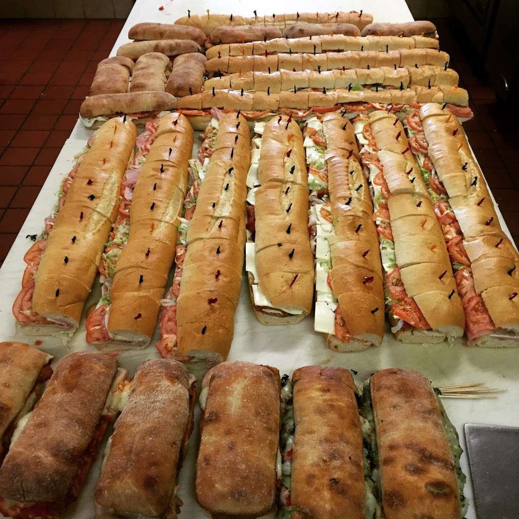 Dominicks Pizza Inc | 1768 S Lincoln Ave, Vineland, NJ 08361, USA | Phone: (856) 691-5511