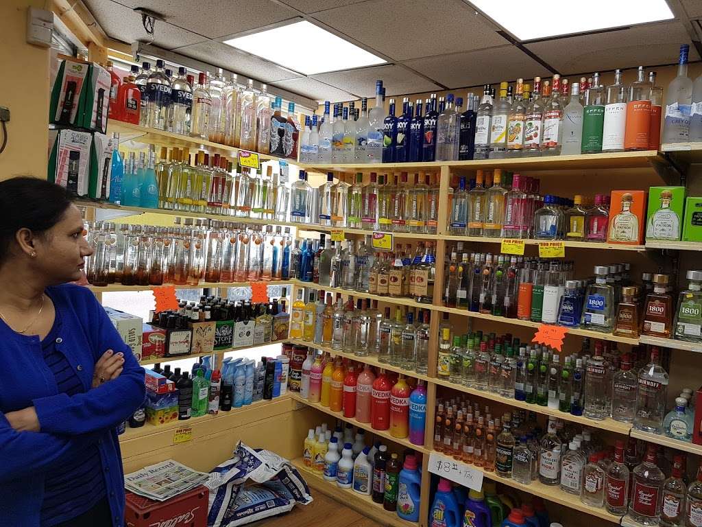 Sams Liquor & Deli | 325 W Clinton St, Dover, NJ 07801, USA | Phone: (973) 361-0650