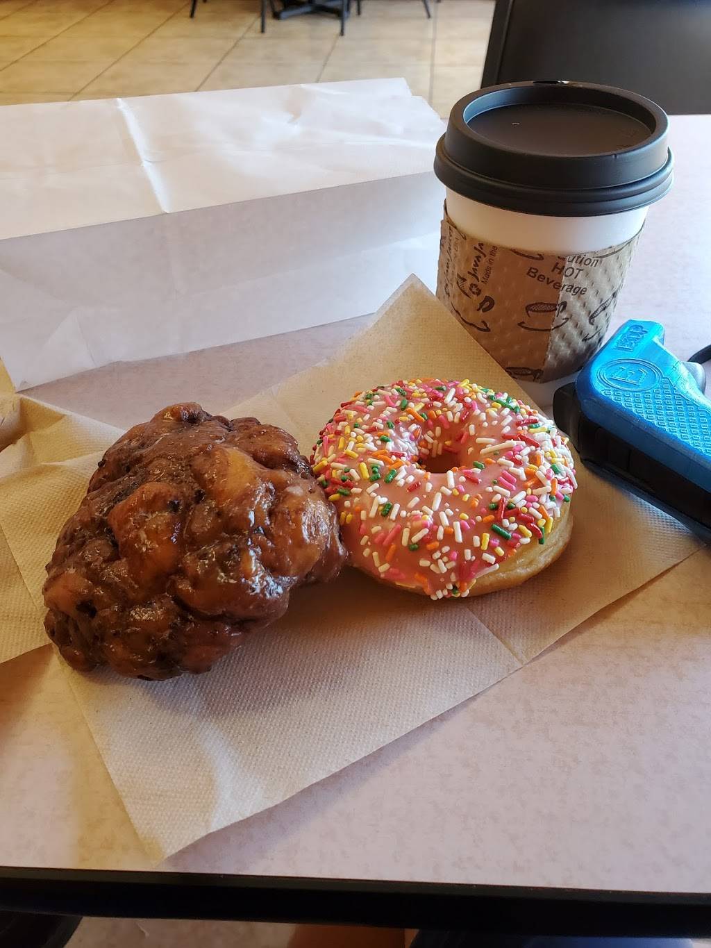 Coco Donuts | 10040 W Cheyenne Ave #145, Las Vegas, NV 89129, USA | Phone: (702) 562-2626