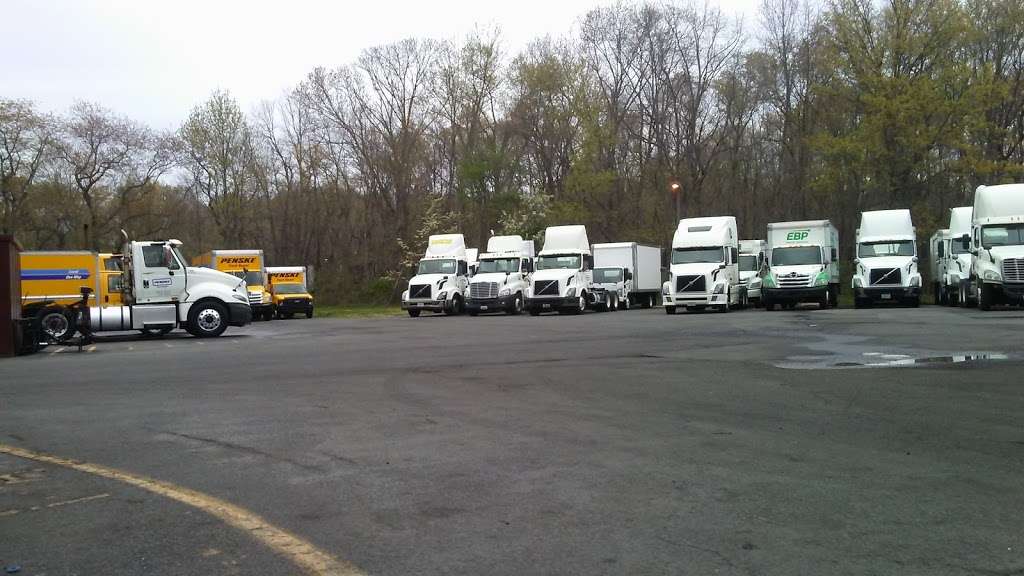 Penske Truck Rental | 2256 Rt 130 North, Dayton, NJ 08810 | Phone: (732) 329-9400