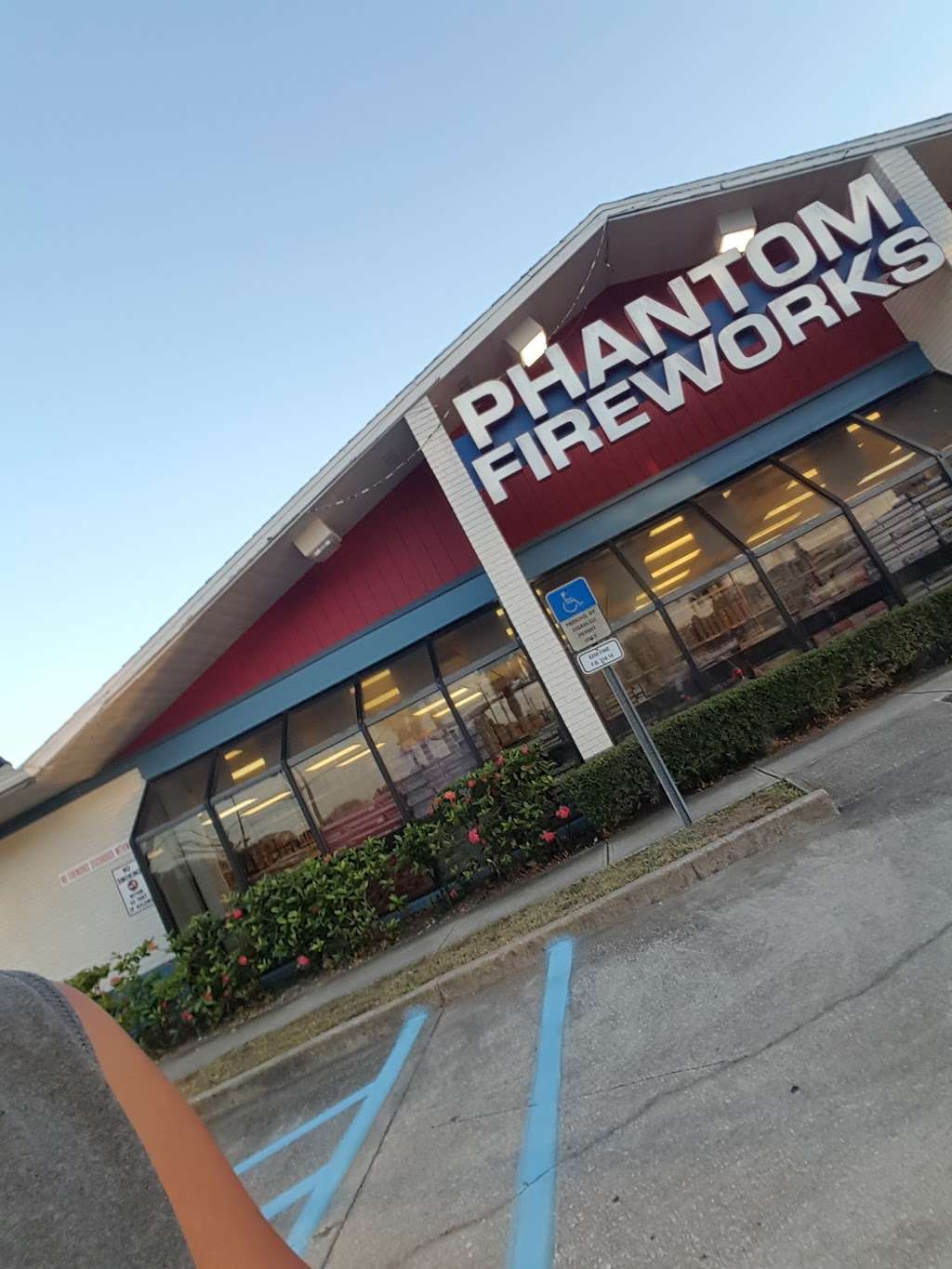 Phantom Fireworks of Melbourne | 4433 W New Haven Ave Rt. 192, Melbourne, FL 32904, USA | Phone: (321) 674-5005