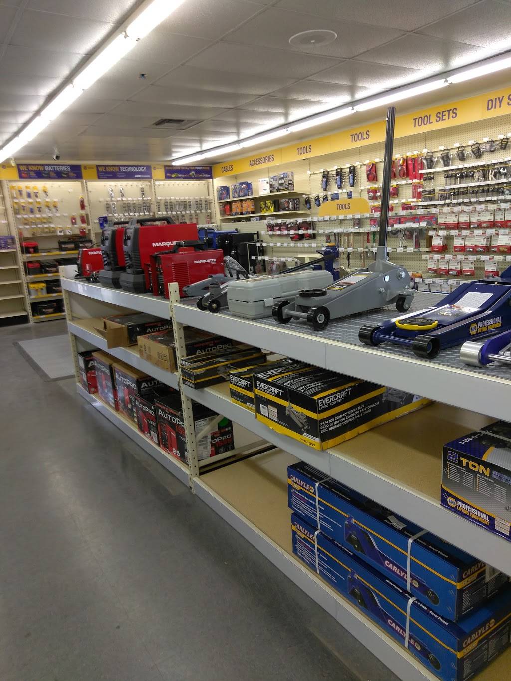 NAPA Auto Parts - Genuine Parts Company | 3274 Civic Center Dr, North Las Vegas, NV 89030, USA | Phone: (702) 649-4266