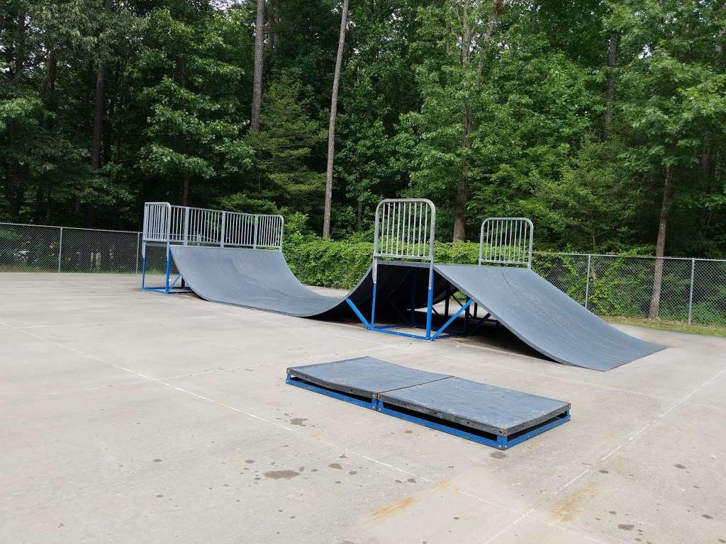 Caroline County Skate Park | County Park Drive, Ruther Glen, VA 22546, USA