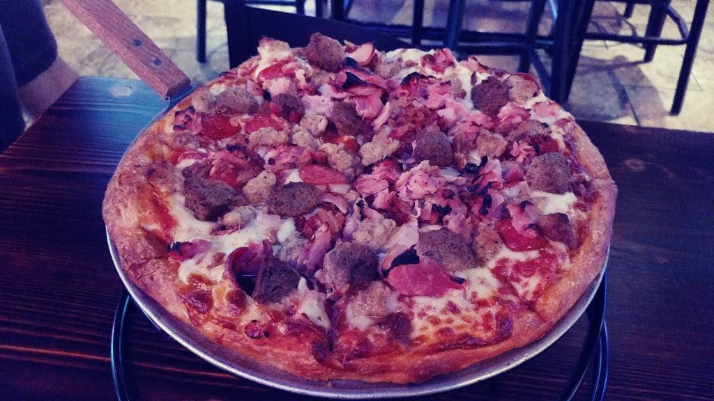 Leos Pizzeria | 142 Grey St, East Aurora, NY 14052 | Phone: (716) 655-4646