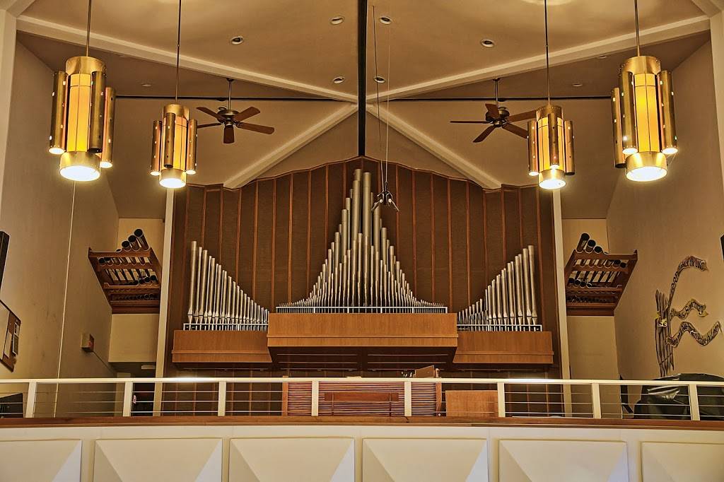 Pacific Hills Lutheran Church | 1110 S 90th St, Omaha, NE 68124, USA | Phone: (402) 391-9625