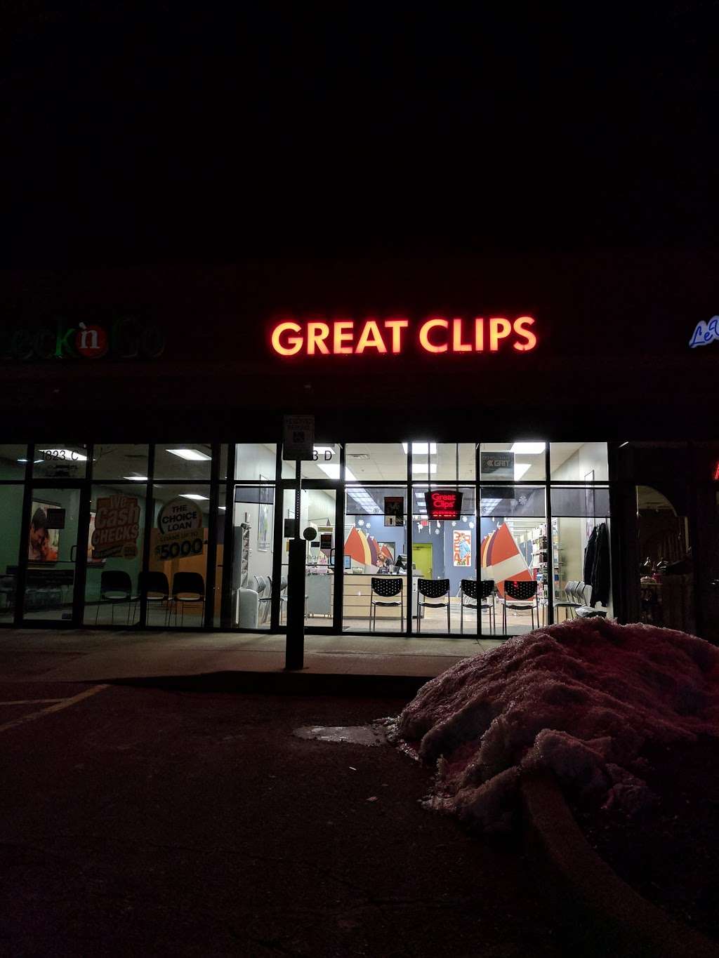 Great Clips | 1823 E Geneva St Ste D, Delavan, WI 53115 | Phone: (262) 740-1111