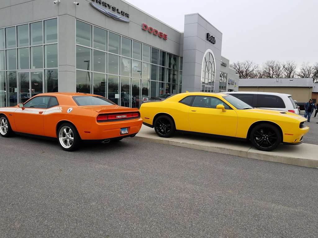 James Chrysler Dodge Jeep and Ram | 13007 Wicker Ave, Cedar Lake, IN 46303, United States | Phone: (219) 374-7171