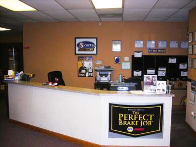 Scotts Auto Express, LLC | 3055 SW US Highway 40, Blue Springs, MO 64015, USA | Phone: (816) 229-2886