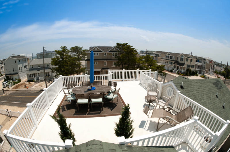 Fishbone LBI | Pet-Friendly Beach Haven Rental | 1600 Atlantic Ave, Beach Haven, NJ 08008 | Phone: (609) 848-8491