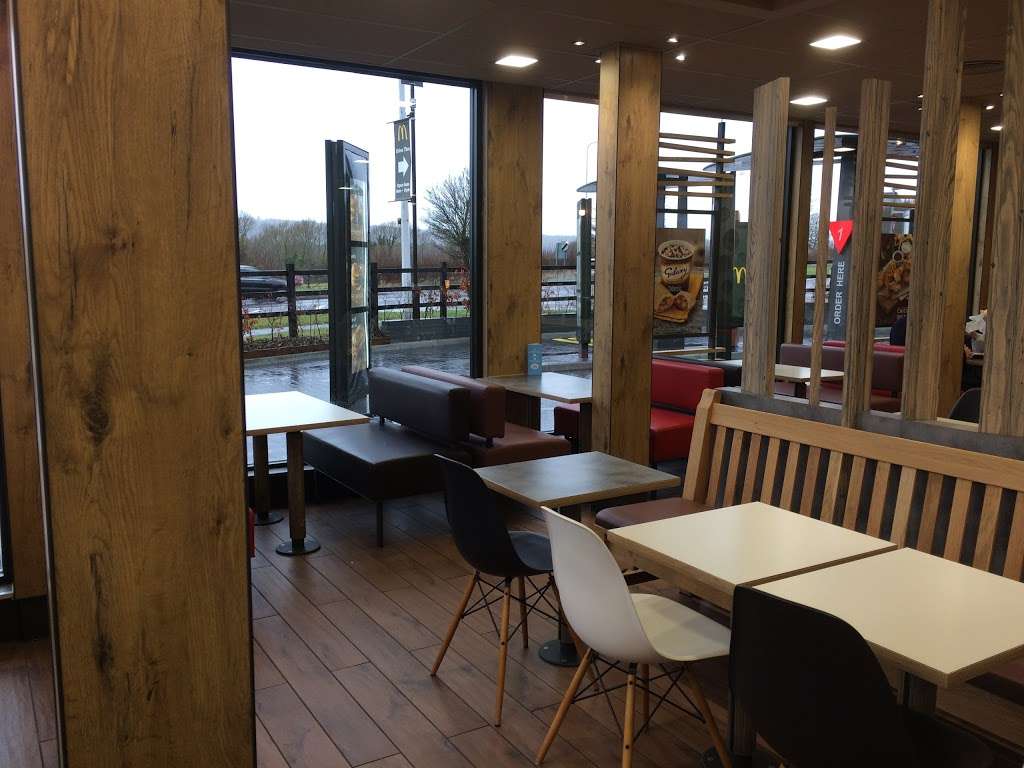 McDonalds | Old Otford Rd, Otford, Sevenoaks TN14 5EG, UK | Phone: 01732 450273