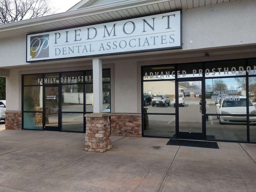 Piedmont Dental Associates | 275 N Main St Suite B, Troutman, NC 28166, USA | Phone: (704) 980-4301