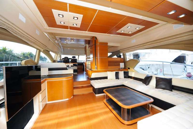 South Florida Yacht Charters | 1635 N Bayshore Dr, Miami, FL 33132, USA | Phone: (305) 944-4323