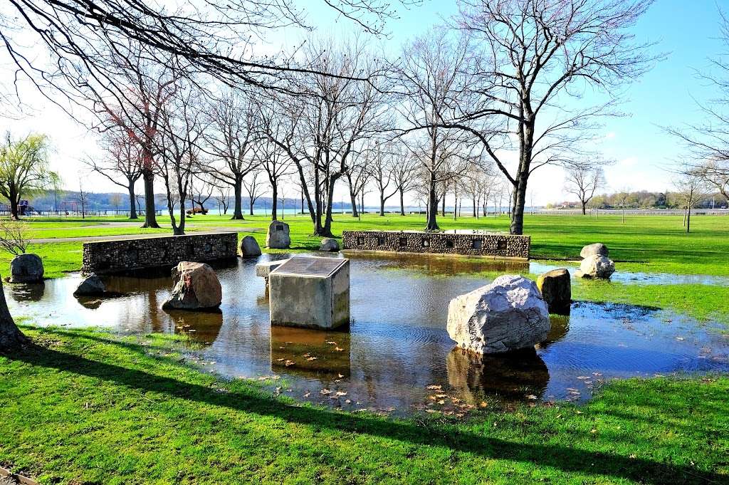 Theodore Roosevelt Memorial Park | 25 West End Ave, Oyster Bay, NY 11771, USA | Phone: (516) 624-6202