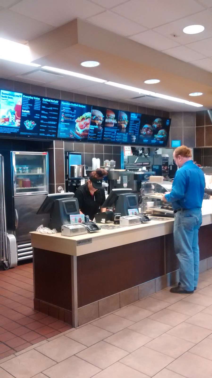 McDonalds | 7880 N Old US Hwy 421, St Paul, IN 47272, USA | Phone: (765) 525-4000