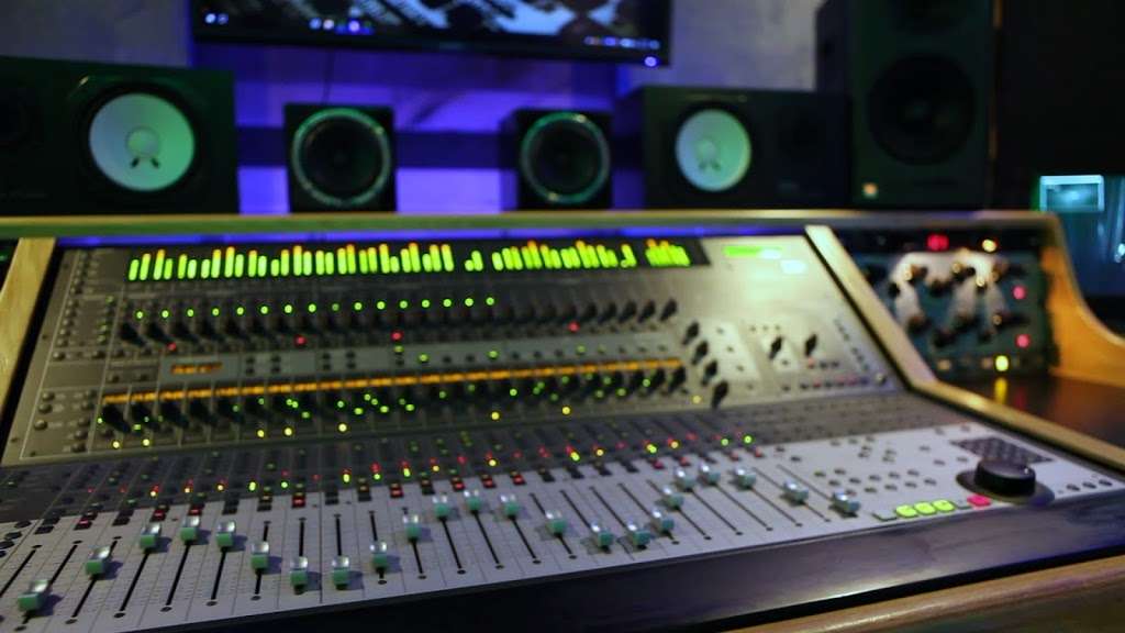 MixWell Studios | 1650 Marriottsville Rd, Marriottsville, MD 21104, USA | Phone: (443) 955-9616