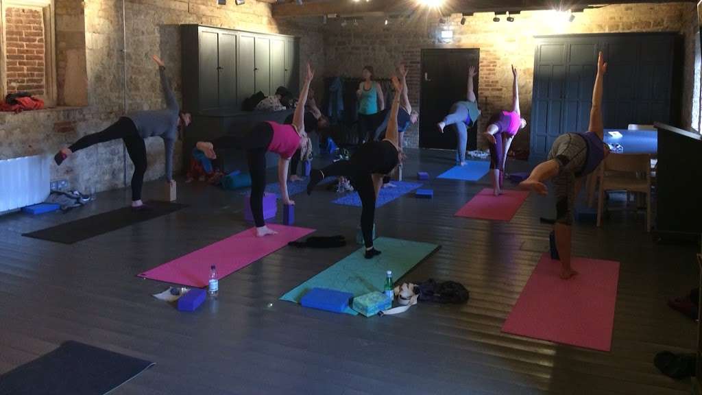 Hannah Upton Yoga | W Common Rd, Bromley BR2 7AH, UK | Phone: 07956 410704