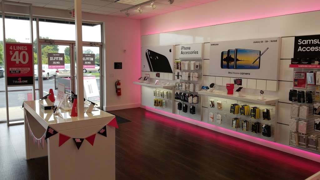 T-Mobile | 884 E Main St, Ephrata, PA 17522, USA | Phone: (385) 274-2487