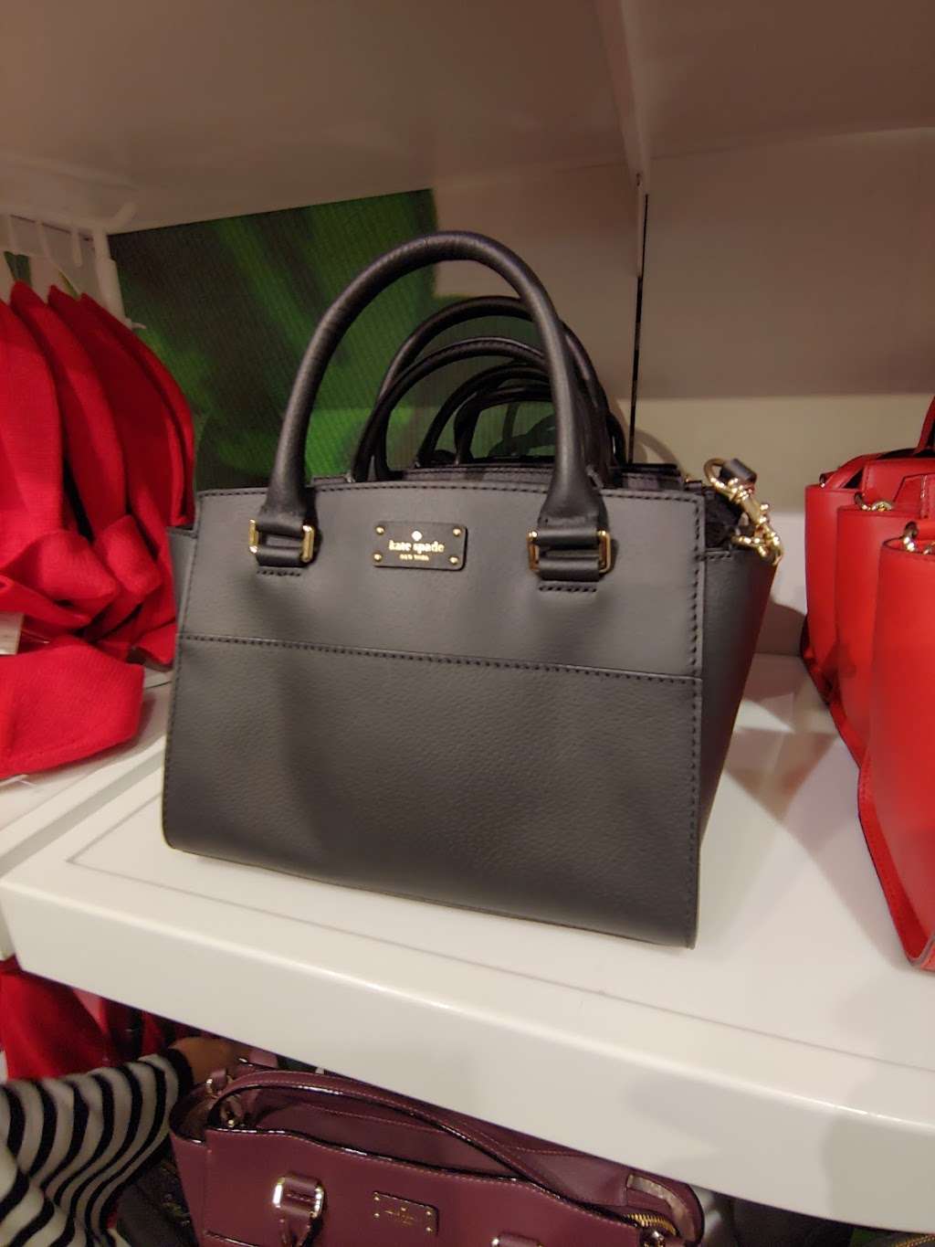 kate spade new york | 1 Outlet Blvd, Wrentham, MA 02093, USA | Phone: (508) 384-6348