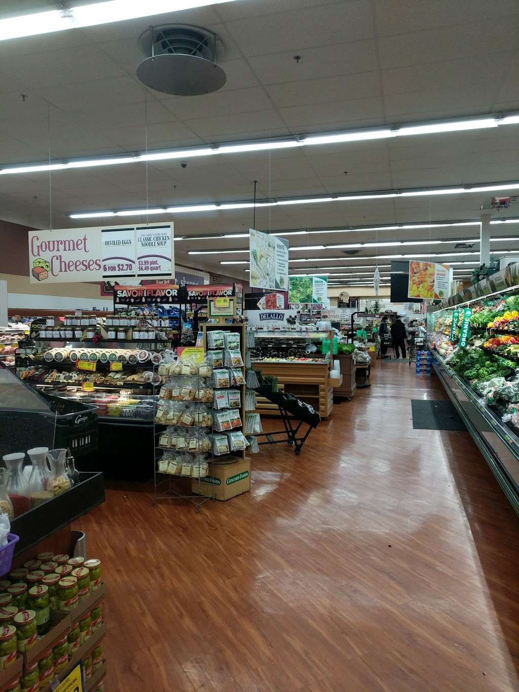 Gerritys Supermarket Inc | 320 Meadow Ave, Scranton, PA 18505, USA | Phone: (570) 961-9030