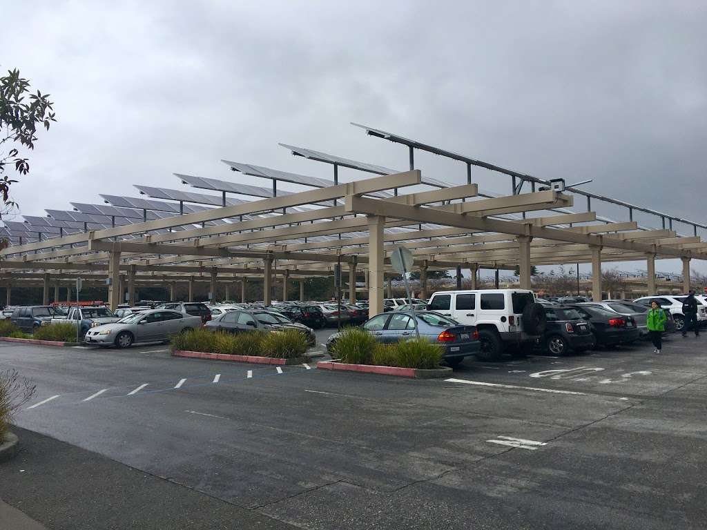 Parking Lot B | Cupertino, CA 95014