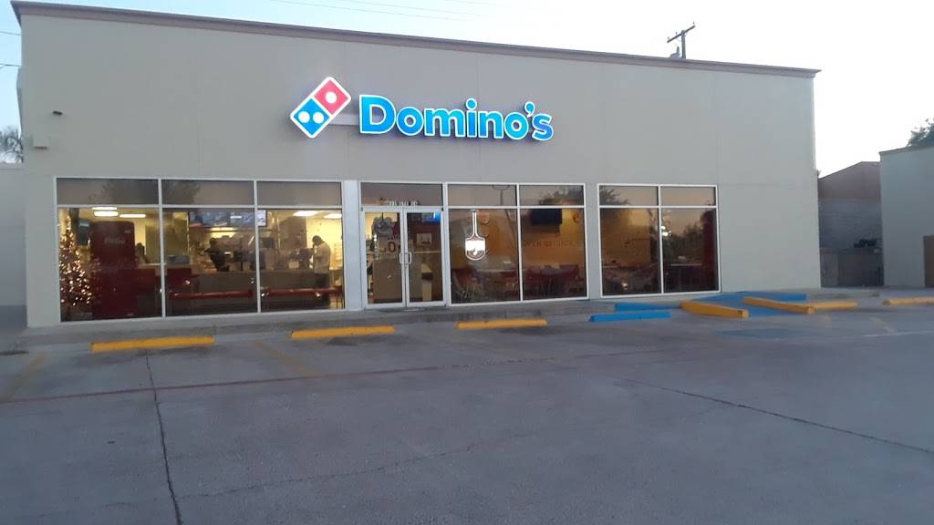 Dominos Pizza | 611 Shiloh Dr STE 16, Laredo, TX 78045, USA | Phone: (956) 726-3333