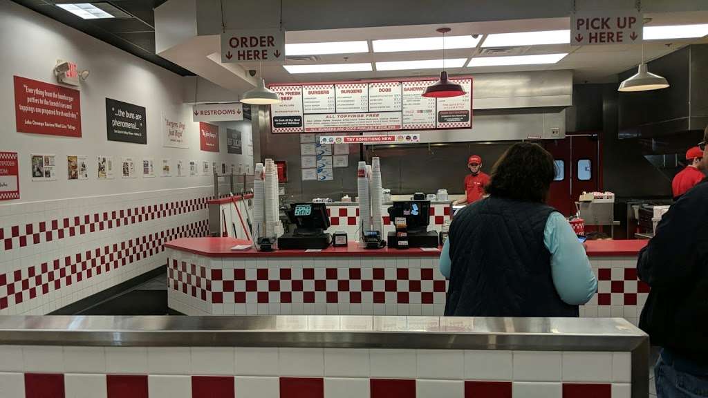 Five Guys | 254 N West End Blvd, Quakertown, PA 18951, USA | Phone: (215) 536-0555