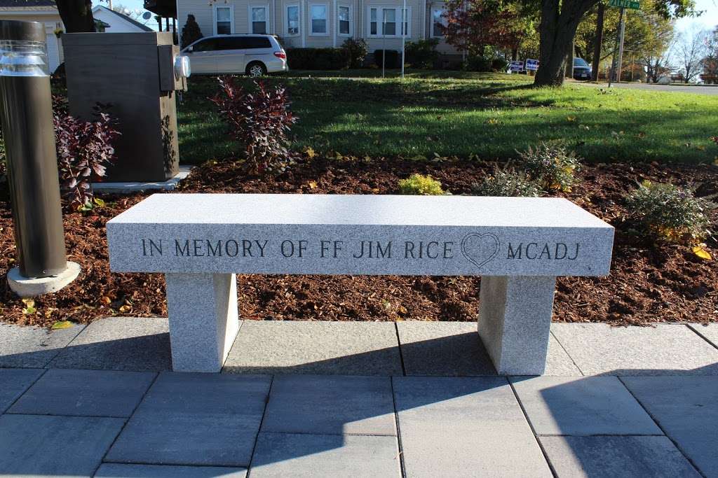 Peabody Fire and Police Memorial | 1 Palmer Ave, Peabody, MA 01960, USA | Phone: (978) 595-1106