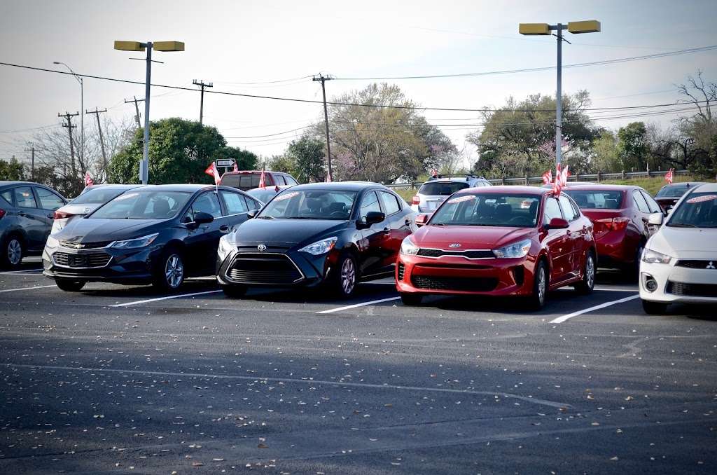 Avis Car Sales | 12514 I-35, Live Oak, TX 78233, USA | Phone: (210) 538-9185