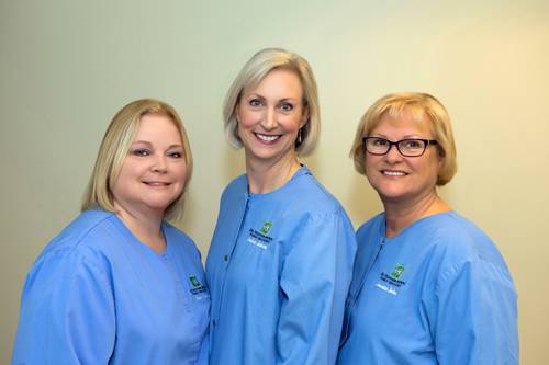 Heather Brown DDS Family Dentistry | 7825 Ballantyne Commons Pkwy, Charlotte, NC 28277, USA | Phone: (704) 544-2141