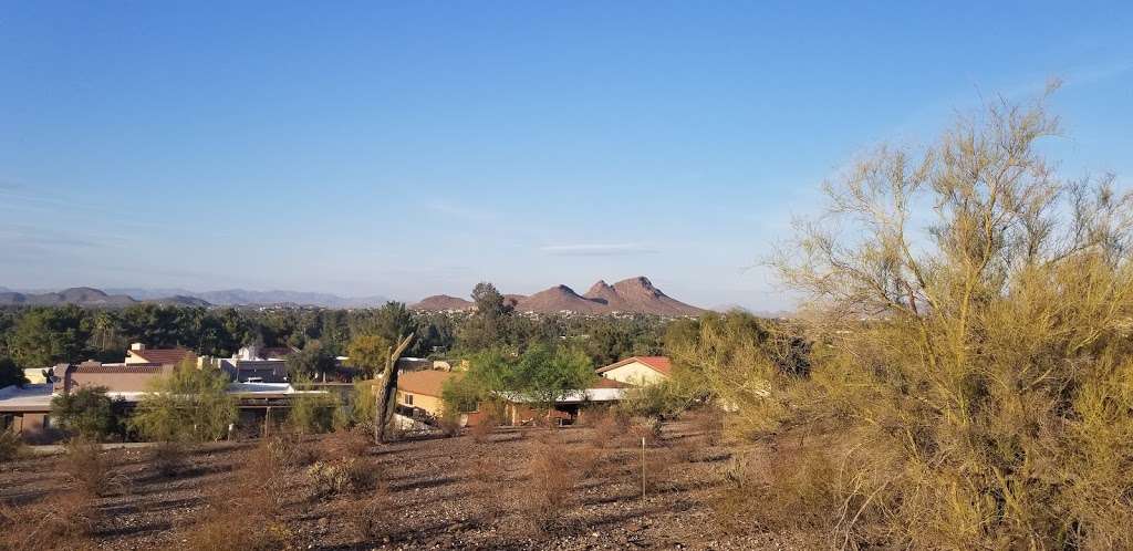 Shaw Butte Trailhead | 12950 N 7th St, Phoenix, AZ 85022, USA