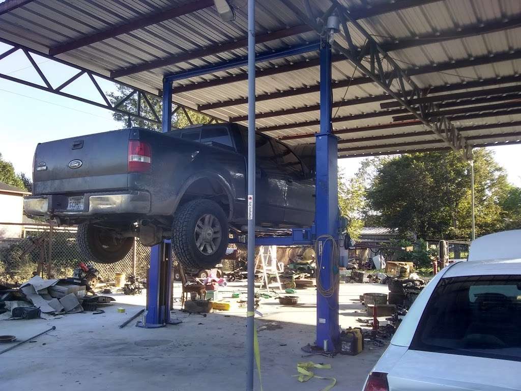 AlbertoS Auto Repair | 1222 County Rd 190, Rosharon, TX 77583 | Phone: (281) 692-9021