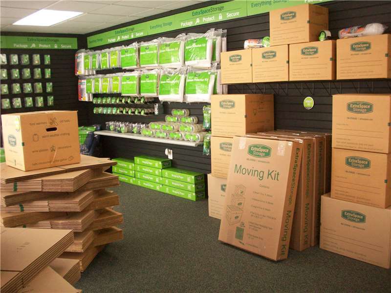 Extra Space Storage | 19500 Frederick Rd, Germantown, MD 20876 | Phone: (301) 528-5126