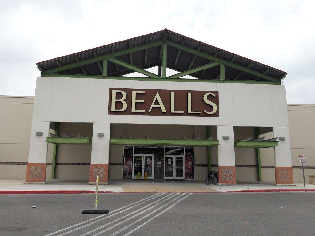 Bealls | 4224 S New Braunfels Ave #201, San Antonio, TX 78223, USA | Phone: (210) 531-3039