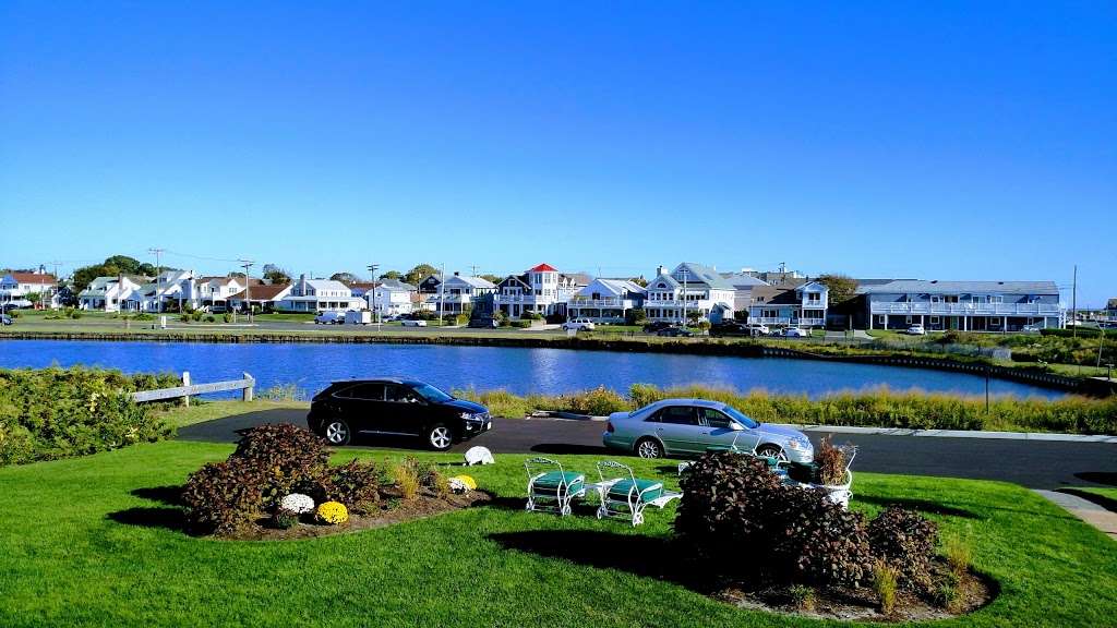 Cashelmara Inn | 1461, 22 Lakeside Ave, Avon-By-The-Sea, NJ 07717, USA | Phone: (732) 776-8727