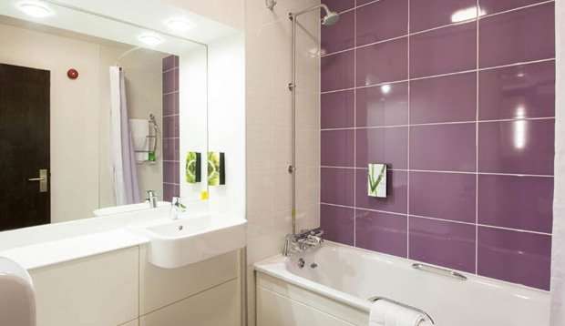 Premier Inn Waltham Abbey | Sewardstone Rd, Waltham Abbey EN9 3QF, UK | Phone: 0871 527 9122