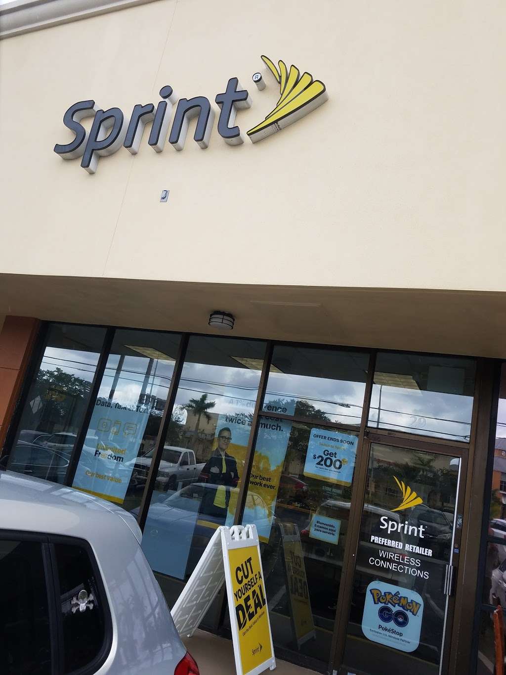 Sprint Store | 29 S Federal Hwy, Deerfield Beach, FL 33441, USA | Phone: (954) 354-5550