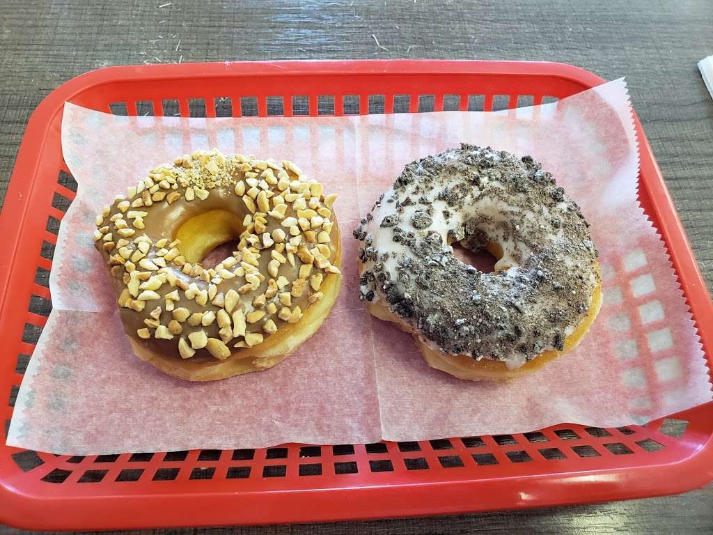 Sunrise Donuts | 3536 W Baseline Rd, Laveen Village, AZ 85339, USA | Phone: (602) 687-7688