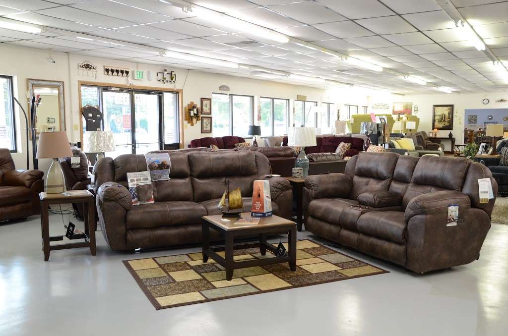 Engstrom Home Furniture | 2435 Monroe St, La Porte, IN 46350, USA | Phone: (219) 325-1500