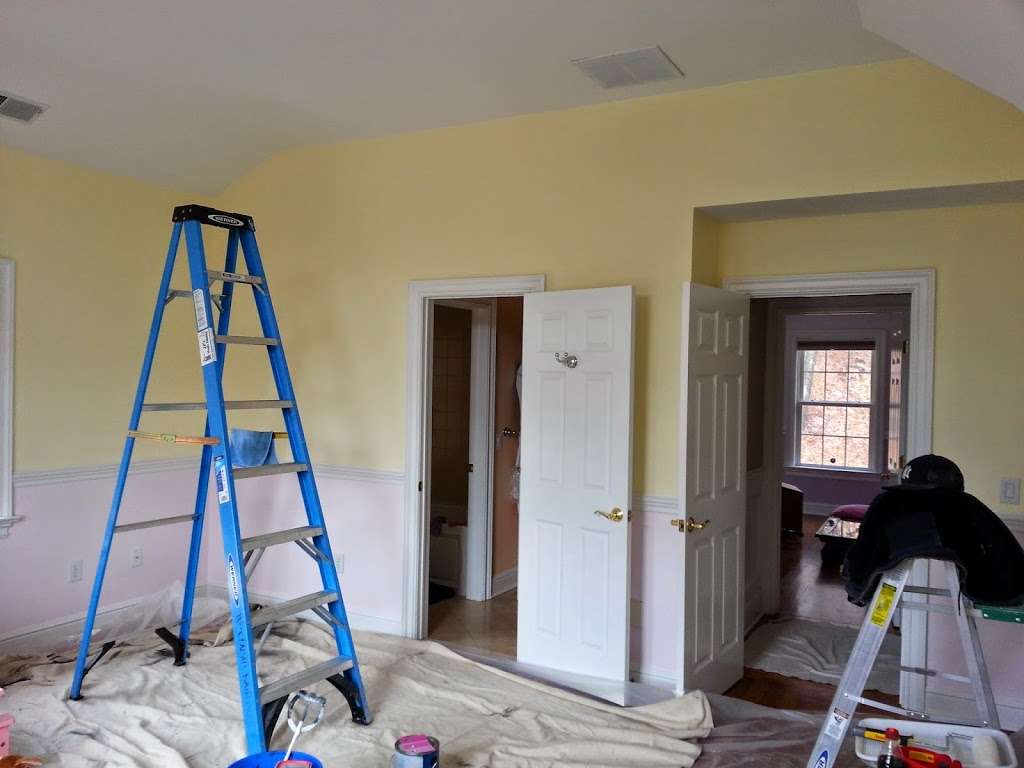 JPs Magic Painting and Home Improvement Contractor | 2 Purchase St, Danbury, CT 06810, USA | Phone: (203) 512-9510