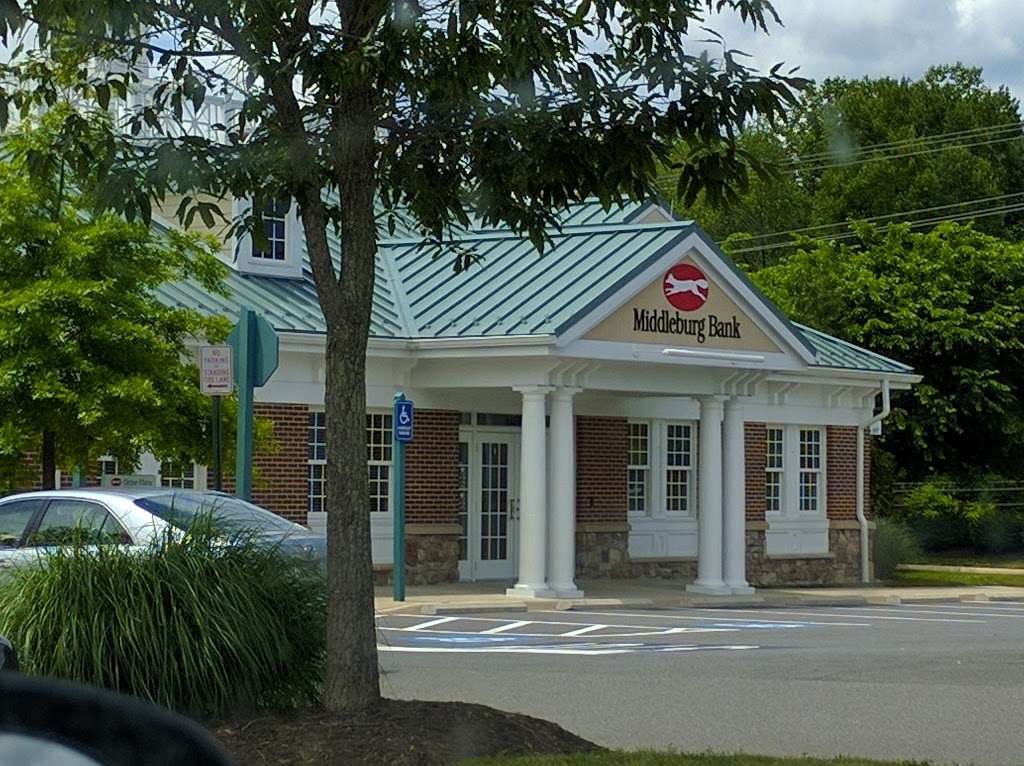 Middleburg Bank | 8190 Stonewall Shops Square, Gainesville, VA 20155, USA | Phone: (540) 227-3132