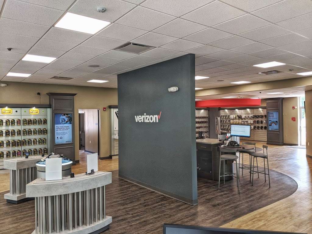 Verizon Authorized Retailer – Cellular Sales | 2035 Crompond Rd, Yorktown Heights, NY 10598, USA | Phone: (914) 962-9606