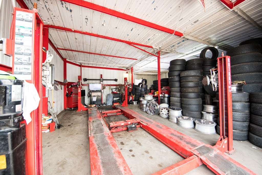 Best Tire & Wheel | 13431 Bellaire Blvd, Houston, TX 77083, USA | Phone: (281) 564-5512