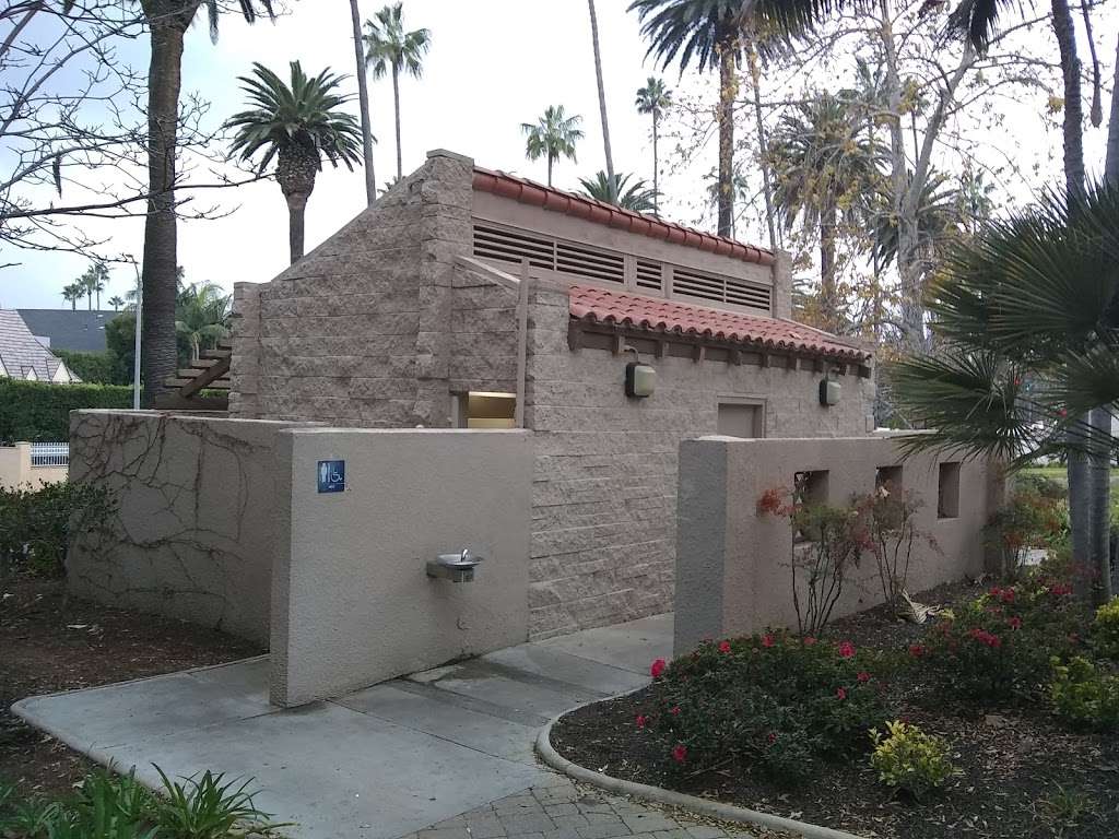 Restroom | 800-876 N Canon Dr, Beverly Hills, CA 90210, USA